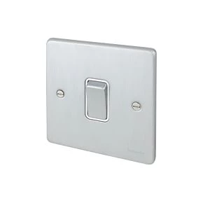 Schneider Electric Ultimate Low Profile 16AX 1-Gang Intermediate Switch Brushed Chrome with White Inserts 3 Schneider Electric Ultimate Low Profile 16AX 1-Gang Intermediate Switch Brushed Chrome with White Inserts
