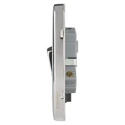 Schneider Electric Lisse Deco 20AX 1-Gang DP Control Switch Polished Chrome with Black Inserts 8 Schneider Electric Lisse Deco 20AX 1-Gang DP Control Switch Polished Chrome with Black Inserts -Chrome Switches & Sockets Sales 636FF A2