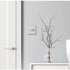 Knightsbridge CS2181BC 1-Gang 2-Way LED Dimmer Switch Brushed Chrome 4 Knightsbridge CS2181BC 1-Gang 2-Way LED Dimmer Switch Brushed Chrome - Image 2