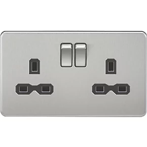 Knightsbridge SFR9000BC 13A 2-Gang DP Switched Double Socket Brushed Chrome with Black Inserts 3 Knightsbridge SFR9000BC 13A 2-Gang DP Switched Double Socket Brushed Chrome with Black Inserts