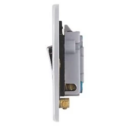 Schneider Electric Ultimate Low Profile 13A Switched Fused Spur Polished Chrome with Black Inserts 7 Schneider Electric Ultimate Low Profile 13A Switched Fused Spur Polished Chrome with Black Inserts -Chrome Switches & Sockets Sales 9795J A2